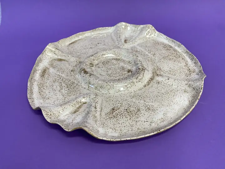 Patera, 34 × 34 cm